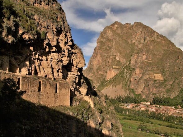 ruínas incaicas no Vale Sagrado