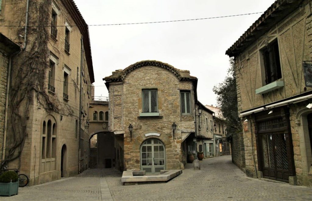 cidade intramuros carcassonne