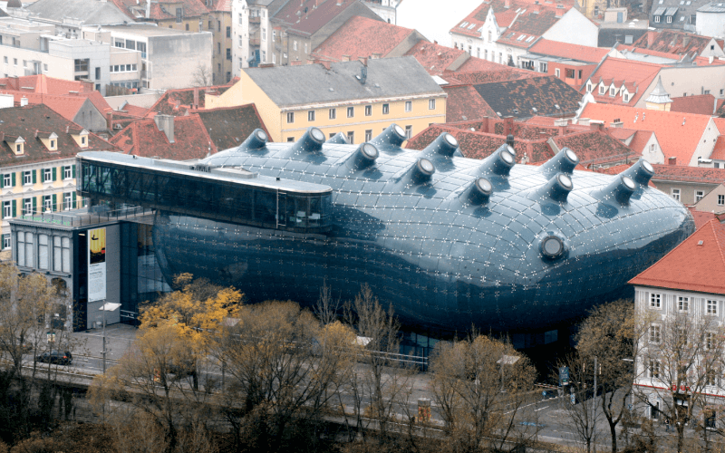 Kunsthaus Graz, um museu de arte contemporânea localizado em Graz, Áustria
